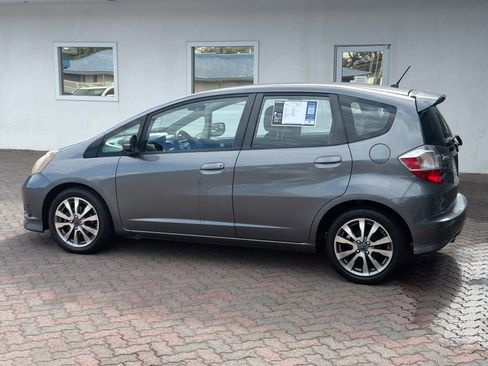 Used 2013 Honda Fit Sport image 3