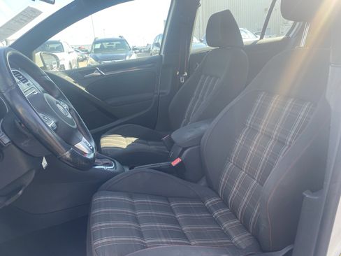 Used 2014 Volkswagen GTI Wolfsburg Edition image 19