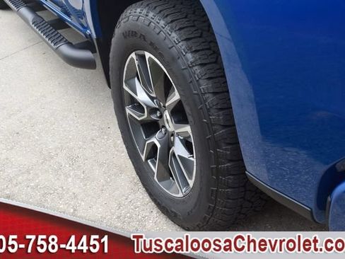 Used 2023 Chevrolet Silverado 1500 RST AWD/4WD image 14