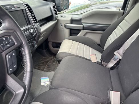 Used 2018 Ford F150 XLT w/ Equipment Group 302A Luxury AWD/4WD image 2