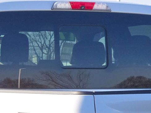 Used 2017 Ford F250 XLT w/ XLT Premium Package image 16