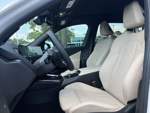 Used 2026 BMW X3 xDrive30 w/ Premium Package AWD/4WD image 16