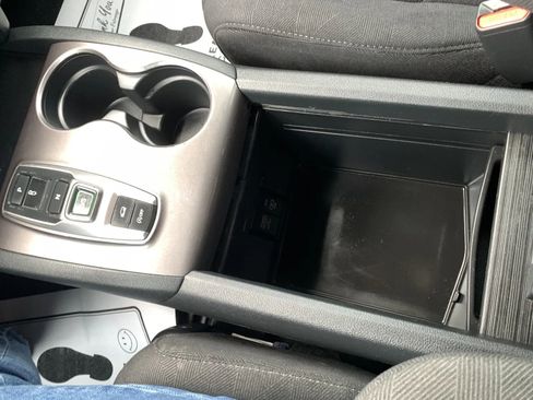 Used 2022 Honda Pilot Sport image 18