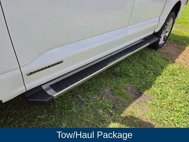 Used 2025 Ford F150 Lariat w/ Equipment Group 502A High AWD/4WD image 9
