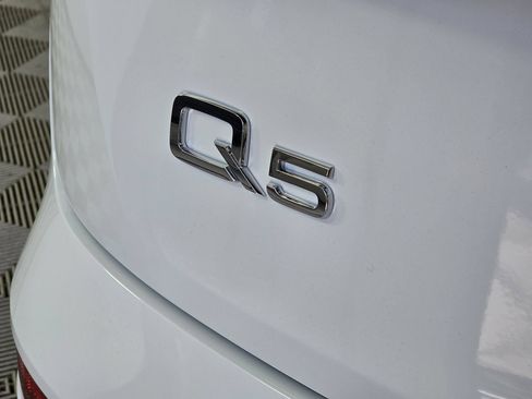 Used 2024 Audi Q5 2.0T Premium AWD/4WD image 11