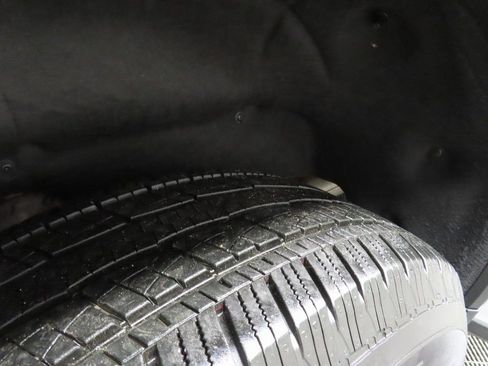 Used 2023 GMC Sierra 1500 SLT w/ SLT Premium Plus Package image 36