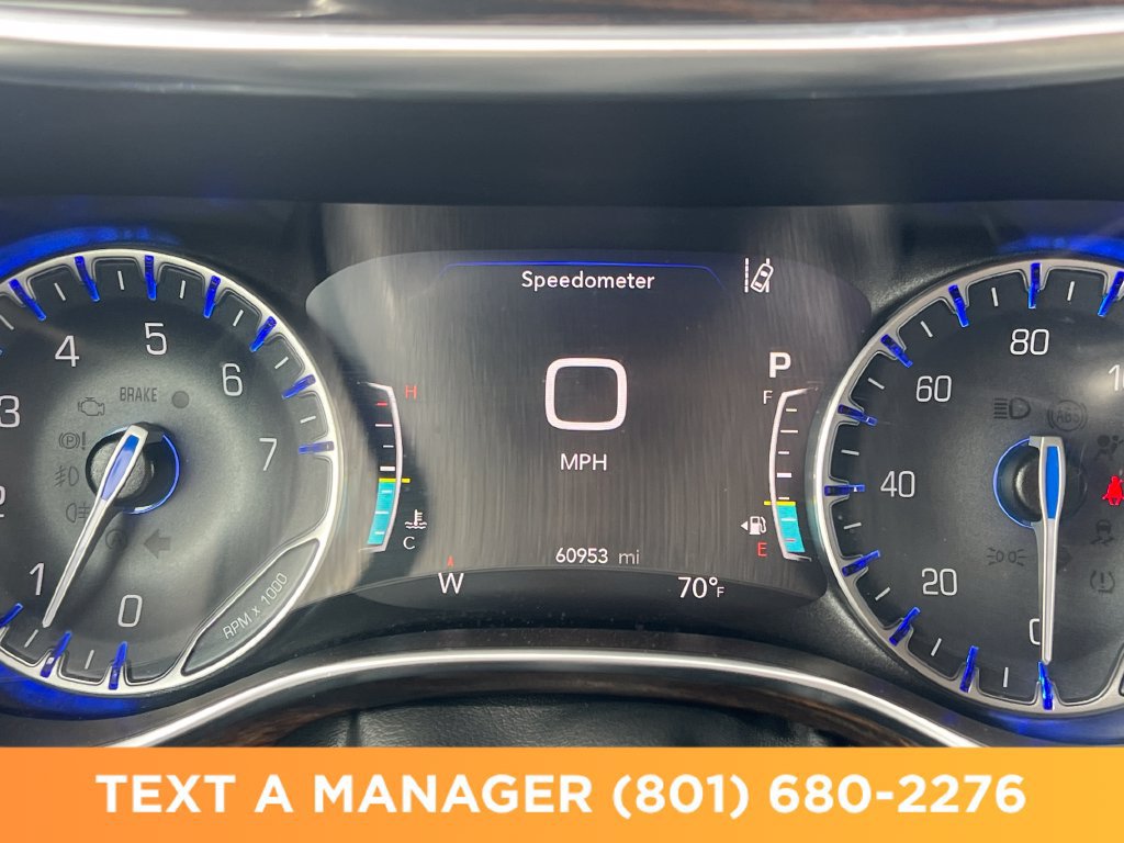 Used 2023 Chrysler Pacifica Limited w/ Uconnect Theater Family Group AWD/4WD image 19