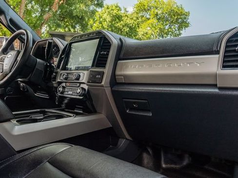 Used 2022 Ford F450 Lariat w/ Lariat Ultimate Package AWD/4WD image 43