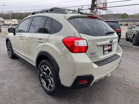 Used 2017 Subaru Crosstrek 2.0i Premium w/ Popular Package #2 image 6