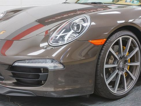 Used 2014 Porsche 911 Carrera 4S AWD/4WD image 8