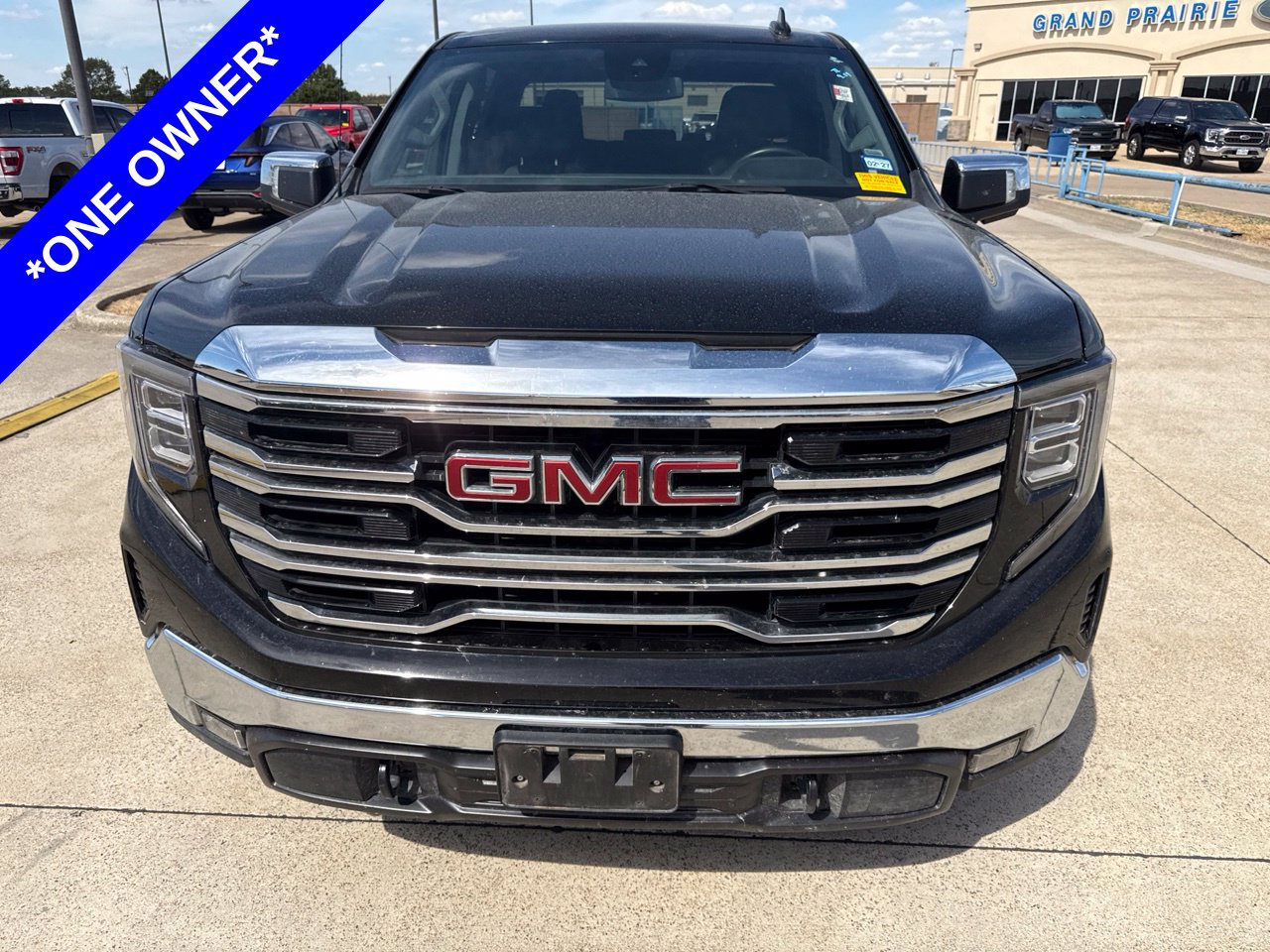 Used 2025 GMC Sierra 1500 SLT AWD/4WD image 2
