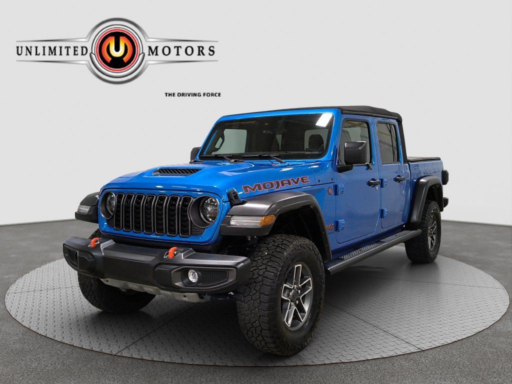 Used 2024 Jeep Gladiator Mojave w/ Technology Group AWD/4WD image 5