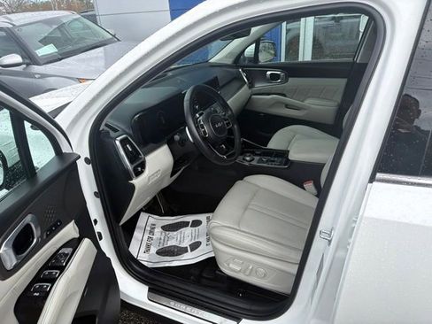 Used 2023 Kia Sorento SX Prestige AWD/4WD image 9