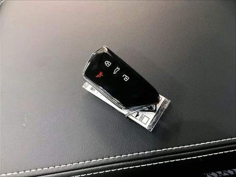 New 2026 Volkswagen Atlas Cross Sport SE image 33