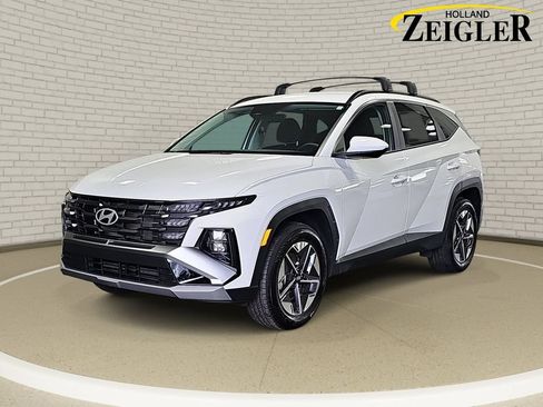 Used 2026 Hyundai Tucson SEL Plus AWD/4WD image 1