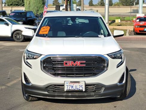 Used 2018 GMC Terrain SLE image 3