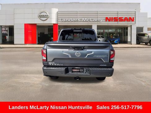 Used 2023 Nissan Titan Platinum Reserve w/ Moonroof Package AWD/4WD image 5