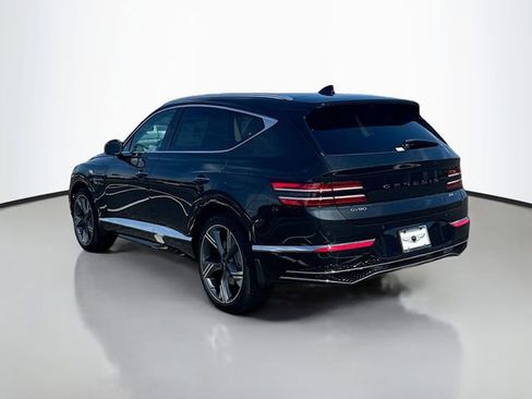 Certified 2025 Genesis GV80 3.5T Prestige image 7