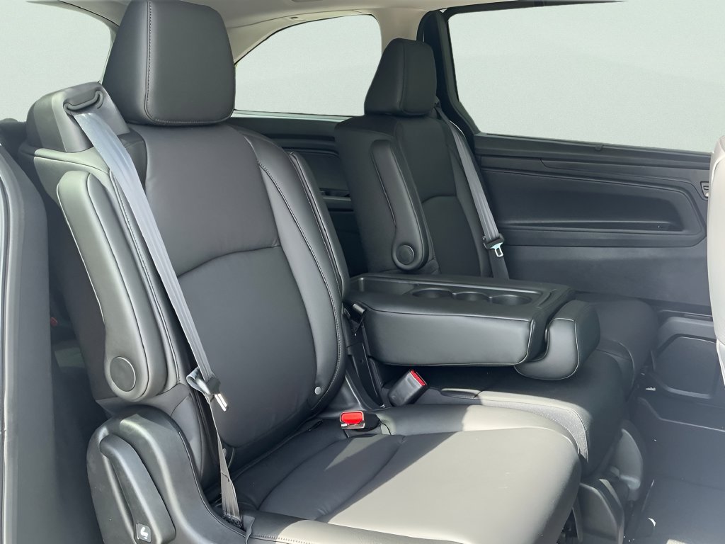 Used 2026 Honda Odyssey EX-L image 17