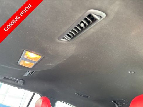 Used 2021 Toyota Highlander XSE AWD/4WD image 18