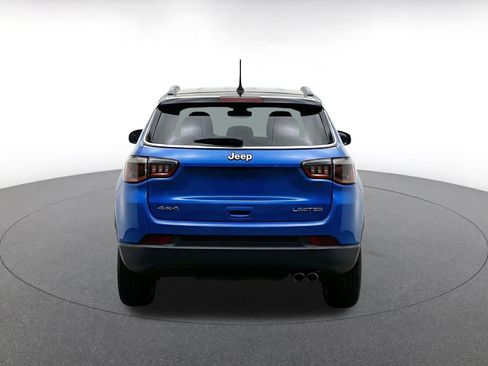 Used 2025 Jeep Compass Limited AWD/4WD image 8
