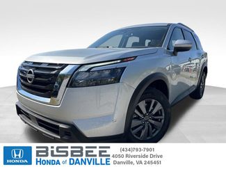 Used 2025 Nissan Pathfinder SV 360° Tour