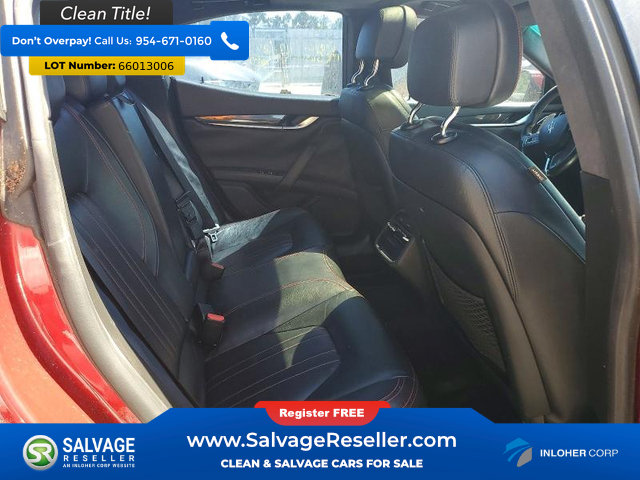 Used 2015 Maserati Ghibli RWD image 13
