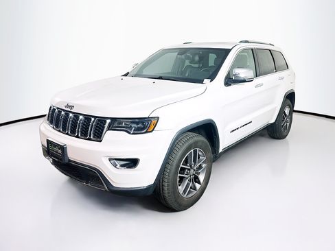 Used 2018 Jeep Grand Cherokee Limited w/ Luxury Group II AWD/4WD image 3
