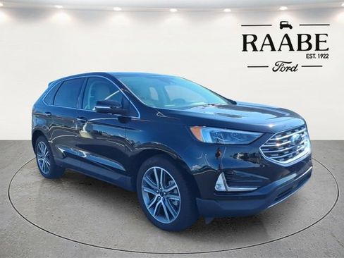 Used 2024 Ford Edge Titanium w/ Equipment Group 301A AWD/4WD image 7