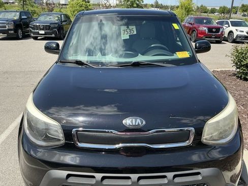 Used 2014 Kia Soul FWD image 2