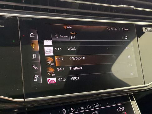 Used 2021 Audi Q7 3.0T Premium Plus w/ Executive Package AWD/4WD image 18