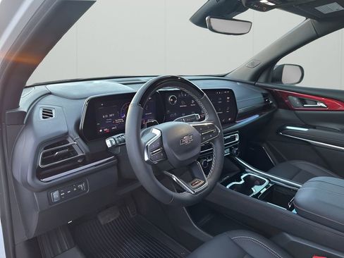 Used 2025 Chevrolet Traverse Z71 w/ Enhanced Driving Package image 26