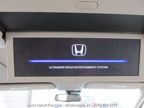 Used 2015 Honda Odyssey Touring Elite image 19