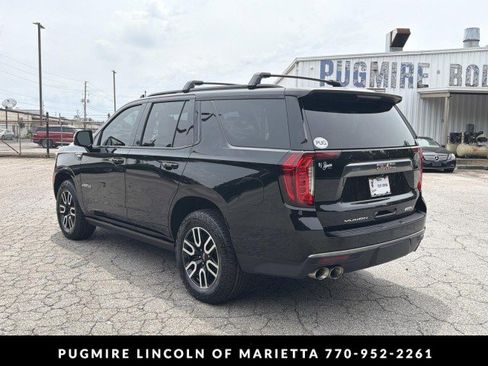 Used 2022 GMC Yukon AT4 w/ AT4 Premium Package AWD/4WD image 5