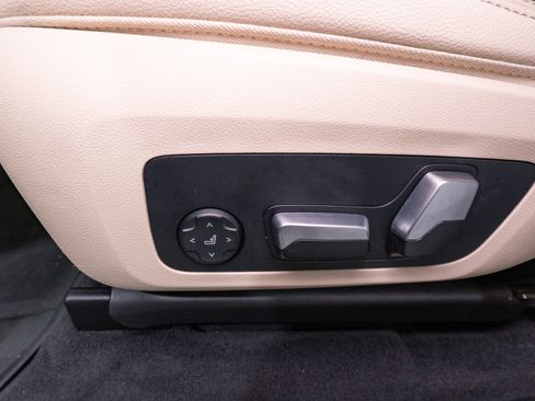 Used 2021 BMW X3 sDrive30i w/ Executive Package RWD image 17