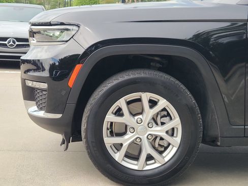Used 2021 Jeep Grand Cherokee L Limited AWD/4WD image 10