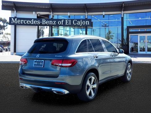 Used 2016 Mercedes-Benz GLC 300 4MATIC image 3