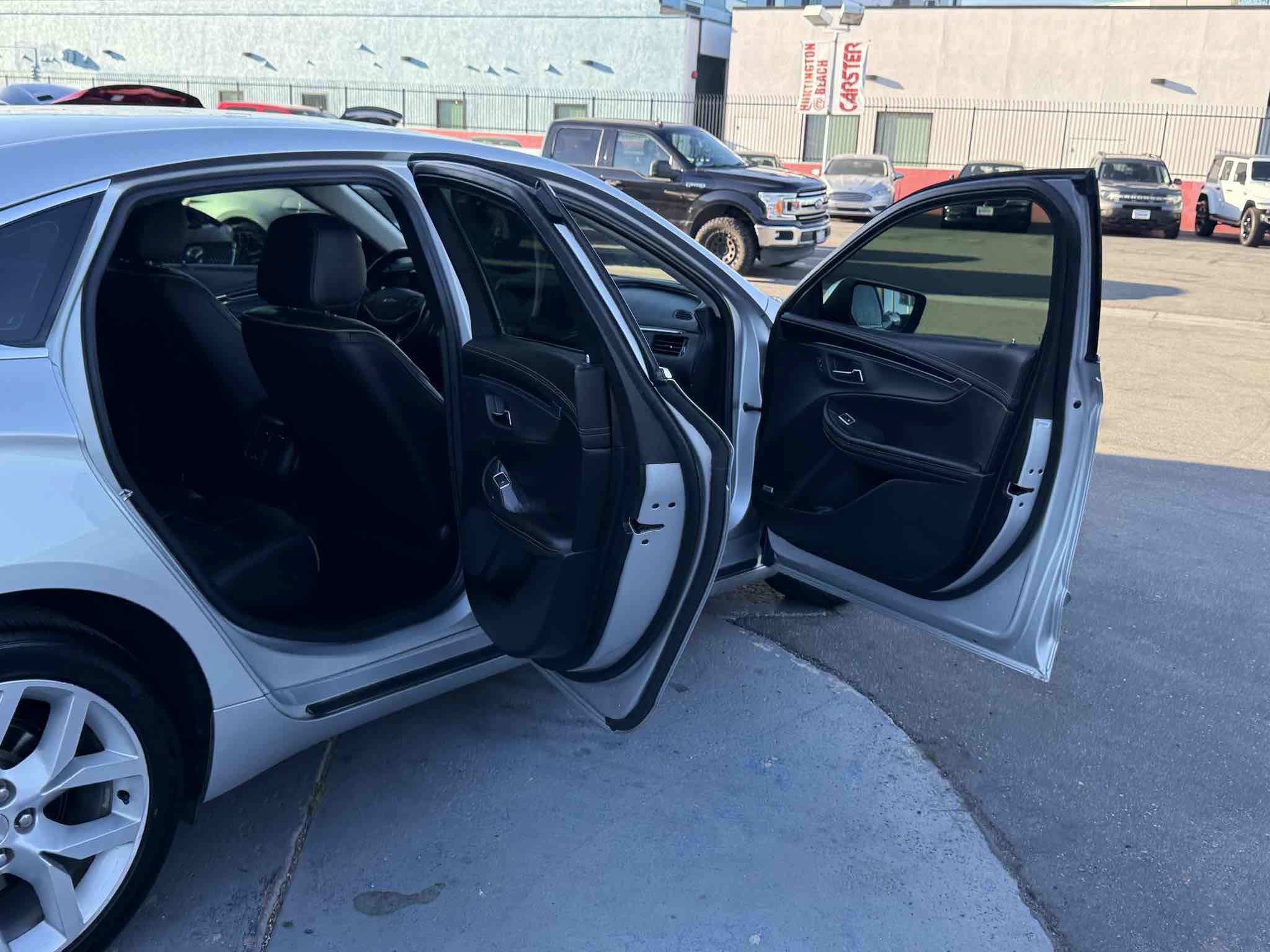 Used 2019 Chevrolet Impala Premier FWD image 39