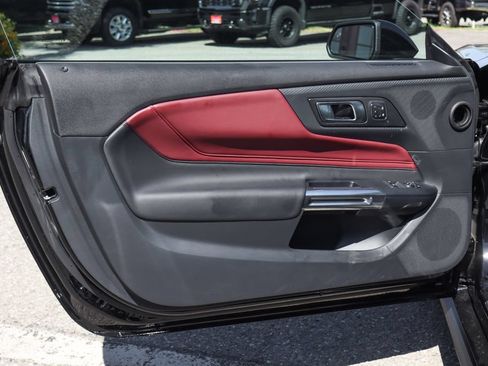 Used 2026 Ford Mustang GT Premium RWD image 17