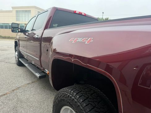 Used 2016 Chevrolet Silverado 3500 LTZ w/ Duramax Plus Package AWD/4WD image 10