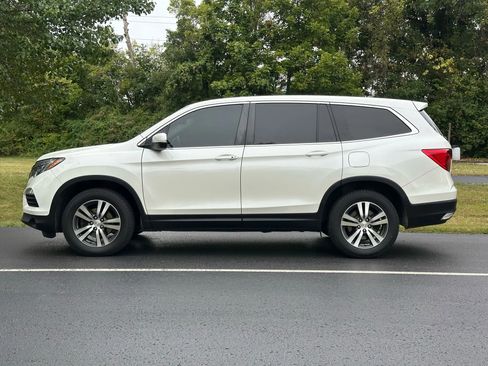 Used 2017 Honda Pilot EX-L image 9