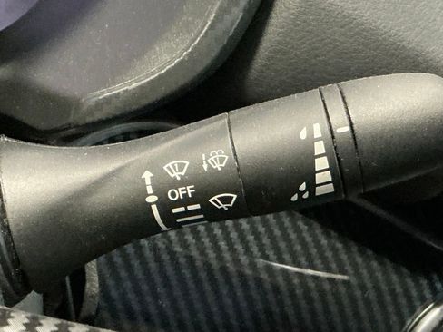 Used 2025 Nissan Sentra S FWD image 18