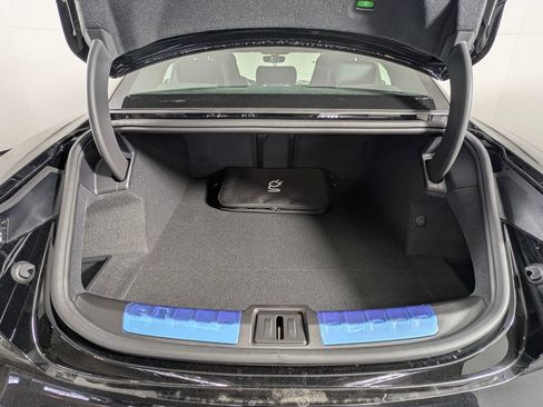 New 2026 Porsche Taycan GTS image 17