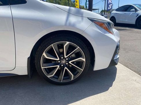 Used 2020 Toyota Corolla SE w/ SE Premium Package FWD image 20