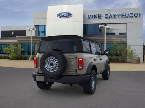 New 2025 Ford Bronco 4-Door image 8