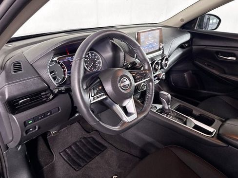 Used 2025 Nissan Sentra SV w/ All-Weather Package FWD image 9