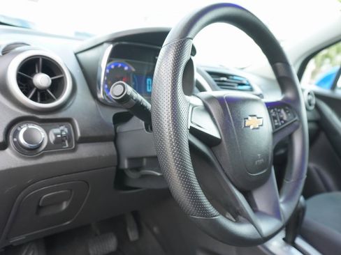 Used 2016 Chevrolet Trax LS w/ LPO, Cargo Package image 12