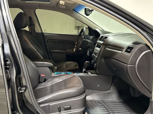 Used 2011 Ford Fusion SEL w/ 301A Rapid Spec Order Code image 21