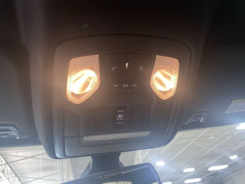 Used 2019 RAM 1500 Big Horn AWD/4WD image 25