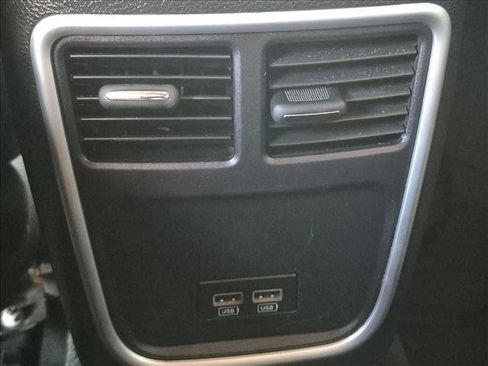 Used 2023 Dodge Charger SXT RWD image 15